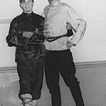 Театральная самодеятельность школы № 106, слева Ваня Серегин, мечтавший стать военным летчиком. 1968 год.